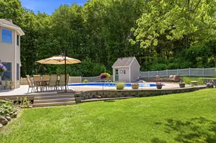 22 Clark Cir, Pelham, NH 03076 - Photo 14