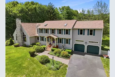 22 Clark Circle, Pelham, NH 03076 - Photo 2