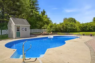 22 Clark Cir, Pelham, NH 03076 - Photo 18