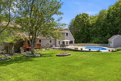 22 Clark Circle, Pelham, NH 03076 - Photo 12