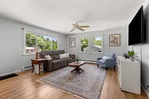 10 Cove St, Goffstown, NH 03045 - Photo 24