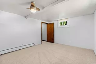 10 Cove St, Goffstown, NH 03045 - Photo 34