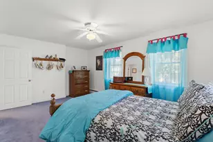 611 Coolidge Ave, Manchester, NH 03102 - Photo 40