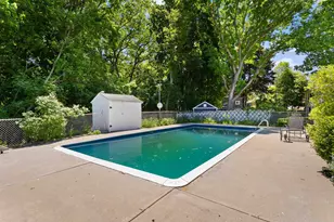 611 Coolidge Ave, Manchester, NH 03102 - Photo 48
