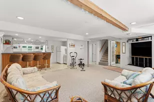 611 Coolidge Ave, Manchester, NH 03102 - Photo 42