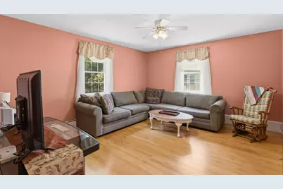 611 Coolidge Avenue, Manchester, NH 03102 - Photo 26