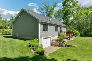 39 Gunstock Hill Rd, Gilford, NH 03249 - Photo 4