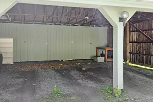 292 Woodhaven Dr, Hartford, VT 05001 - Photo 24
