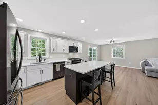 47 Chestnut Dr, Allenstown, NH 03275 - Photo 14