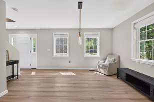 47 Chestnut Dr, Allenstown, NH 03275 - Photo 8