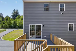 47 Chestnut Dr, Allenstown, NH 03275 - Photo 6