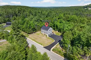 47 Chestnut Dr, Allenstown, NH 03275 - Photo 2