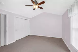 39 Westchester Ct, Hudson, NH 03051 - Photo 16