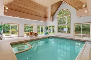 3 Oak Ln, Stratham, NH 03885 - Photo 2