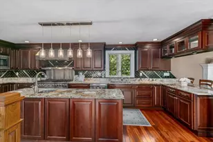 81 Conleys Grove Rd, Derry, NH 03038 - Photo 12