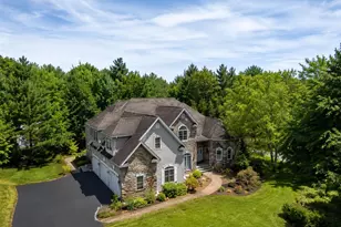 12 Rachel Way, Bedford, NH 03110 - Photo 2