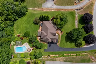 12 Rachel Way, Bedford, NH 03110 - Photo 2