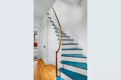 357 Maplewood Avenue, Portsmouth, NH 03801 - Photo 12