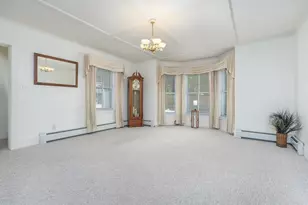 54 Maple St, Rochester, NH 03867 - Photo 10