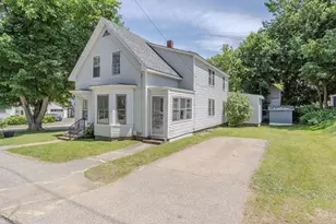 54 Maple St, Rochester, NH 03867 - Photo 4