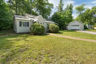 148 Allen St, Manchester, NH 03102 - Photo 2
