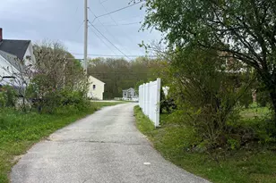 223 S Main St, Seabrook, NH 03874 - Photo 30