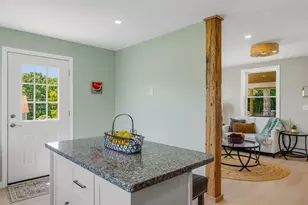 25 Mill St, Epping, NH 03042 - Photo 16
