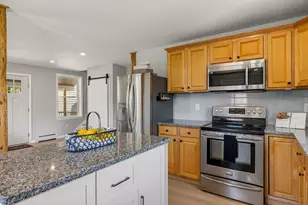 25 Mill St, Epping, NH 03042 - Photo 14