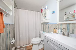 13 Silvestri Cir, Derry, NH 03038 - Photo 6