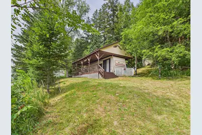 1459 Main Street, Pittsburg, NH 03592 - Photo 2