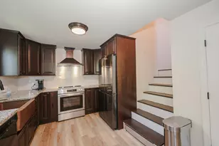 31 Grove Ave, Salem, NH 03079 - Photo 8