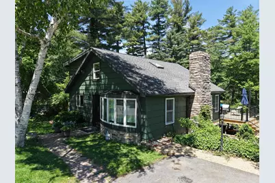 31 Grove Avenue, Salem, NH 03079 - Photo 2