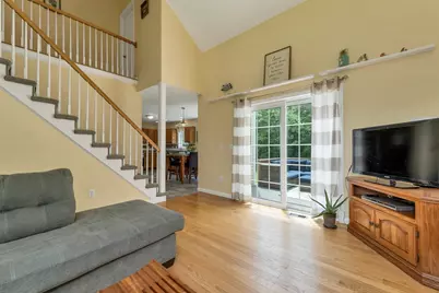 210 Kent Farm Road #2, Hampstead, NH 03841 - Photo 6