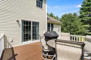 155 Wallace Rd, Bedford, NH 03110 - Photo 42