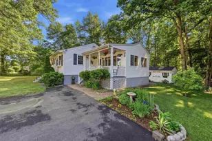 85 Belmont Dr, Merrimack, NH 03054 - Photo 2