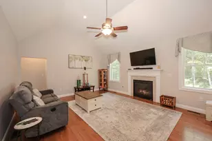 145 Clement Rd, Pelham, NH 03076 - Photo 10