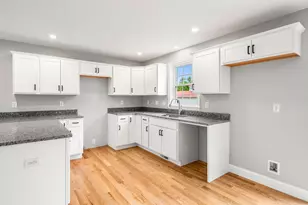 5B Violette Dr, Epping, NH 03042 - Photo 8