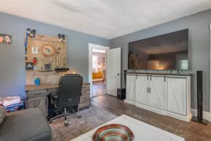 241 Pembroke St, Pembroke, NH 03275 - Photo 20