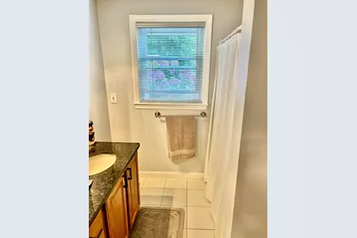 108 Peak Street, Manchester, NH 03104 - Photo 14
