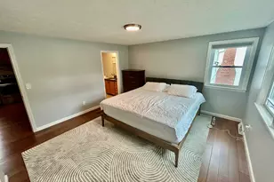 108 Peak St, Manchester, NH 03104 - Photo 16