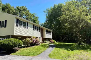 37 Pine Ridge Dr, Candia, NH 03034 - Photo 1