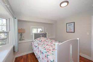 24 Gorham St, Manchester, NH 03102 - Photo 16