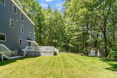 2 Dubeau Drive, Derry, NH 03038 - Photo 8