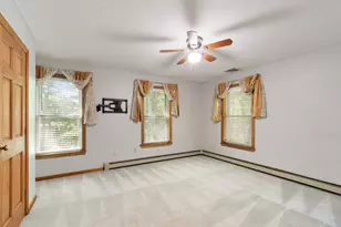 2 Dubeau Dr, Derry, NH 03038 - Photo 26