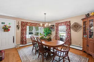 51 Kilby St, Manchester, NH 03103 - Photo 12
