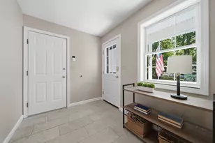 74 Noll&apos S Farm Rd, Auburn, NH 03032 - Photo 10
