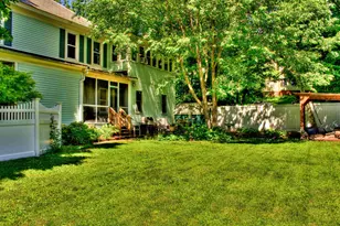 12 S Lincoln St, Keene, NH 03431 - Photo 2