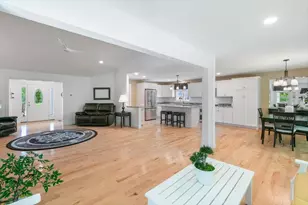 25 Ridgeview Dr, Candia, NH 03034 - Photo 18