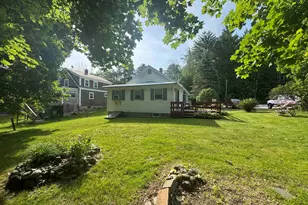 19 Huckins St, Ossipee, NH 03814 - Photo 10