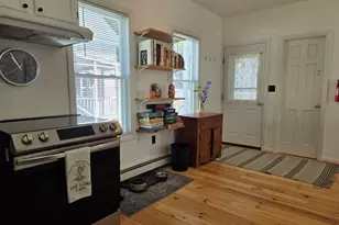 5 1/2 Lyndon St, Concord, NH 03301 - Photo 14